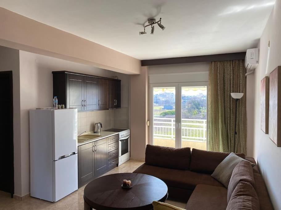 Raise Mirivili Serviced Apartment Alexandrópolis Exterior foto