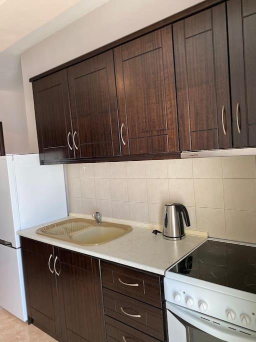Raise Mirivili Serviced Apartment Alexandrópolis Exterior foto